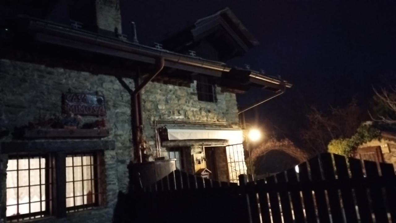 Casa Mimosa Villa Gressan Exteriör bild